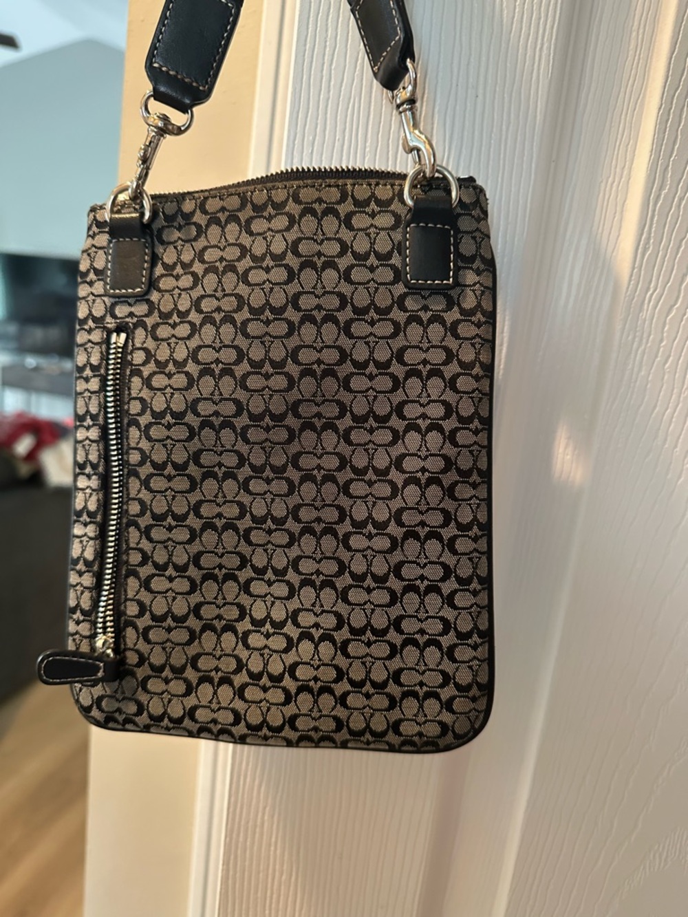 Coach Crossbody Bag in Black and Gray - Picture 3 of 4